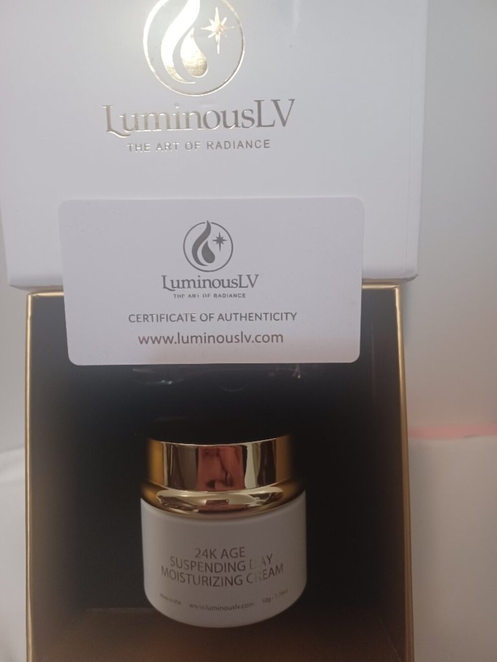 MOISTURIZING CREAM 1.76oz